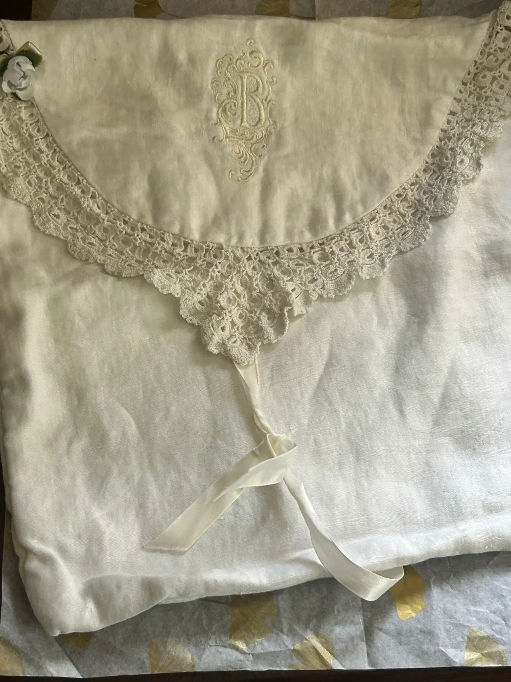 Antique Pillow Cover Monogram B Vintage Bedroom Pillow Cover Daisy 100% Cotton